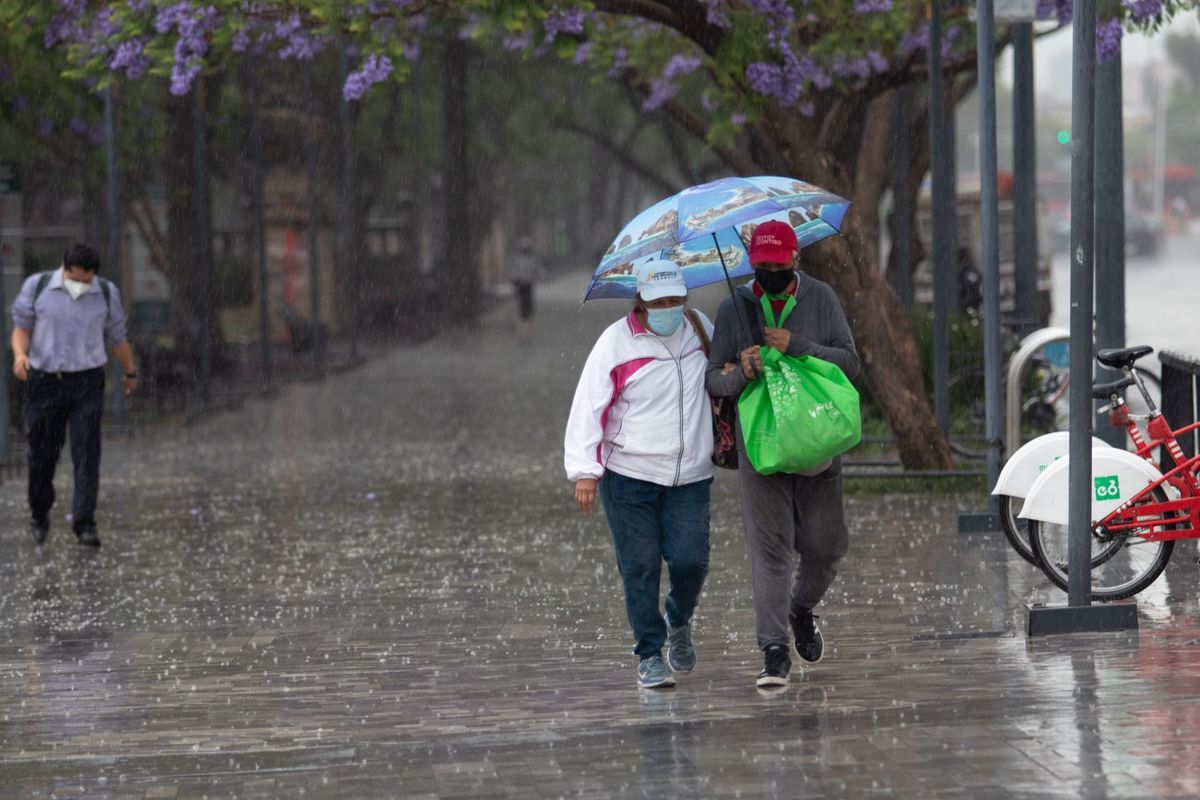 Las lluvias tendrán intesidad de muy fuertes a aisladas en México, indicó la Conagua. | Cuartoscuro