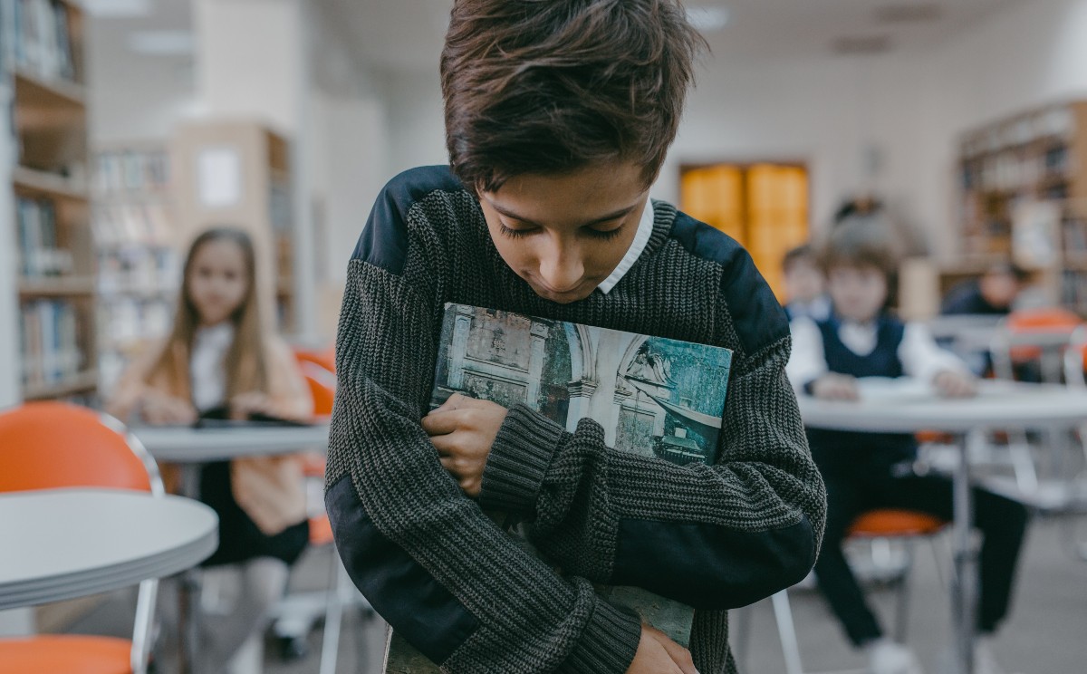 "Se debe de trabajar de manera sostenida con las generaciones jóvenes, para evitar la discriminación"