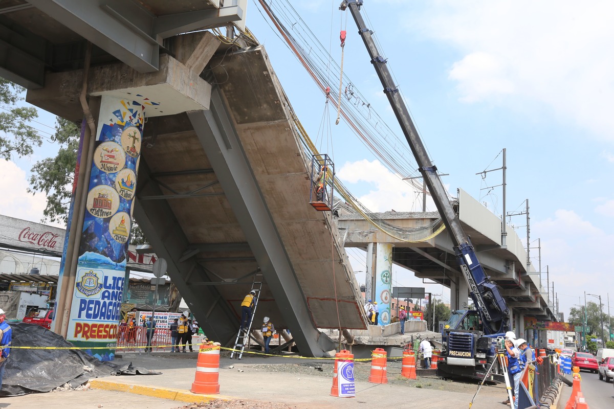 Víctimas de L12 piden justicia tras los hechos | Javier Ríos