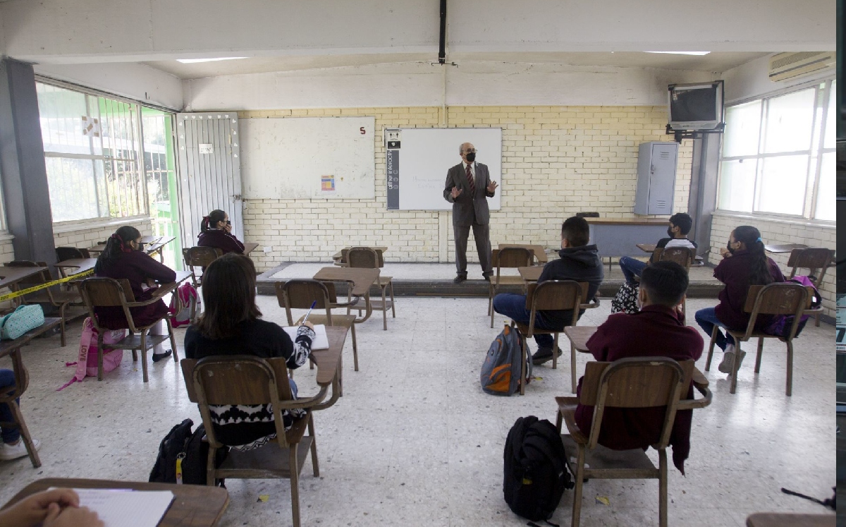 Las autoridades llamaron a mejorar los programas de formación docente. | Cuartoscuro