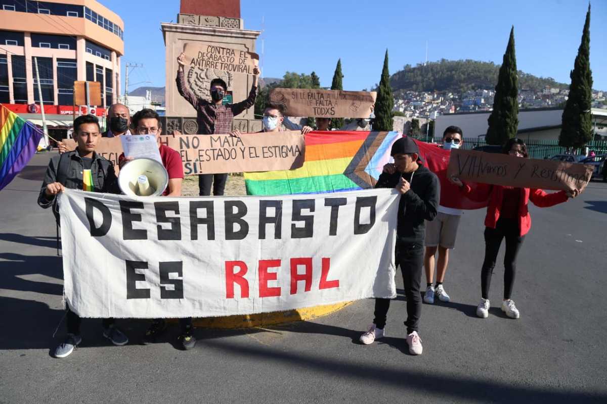 Manifestación en la Clínica No1 del IMSS Pachuca por desabasto de medicamentos para tratar el VIH (Jorge Sánchez)