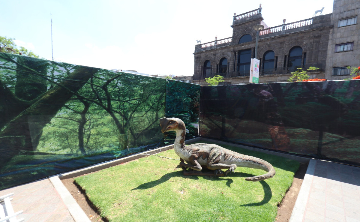 Dinosaurios animatrónicos llegan al Centro de Guadalajara (Cortesía)