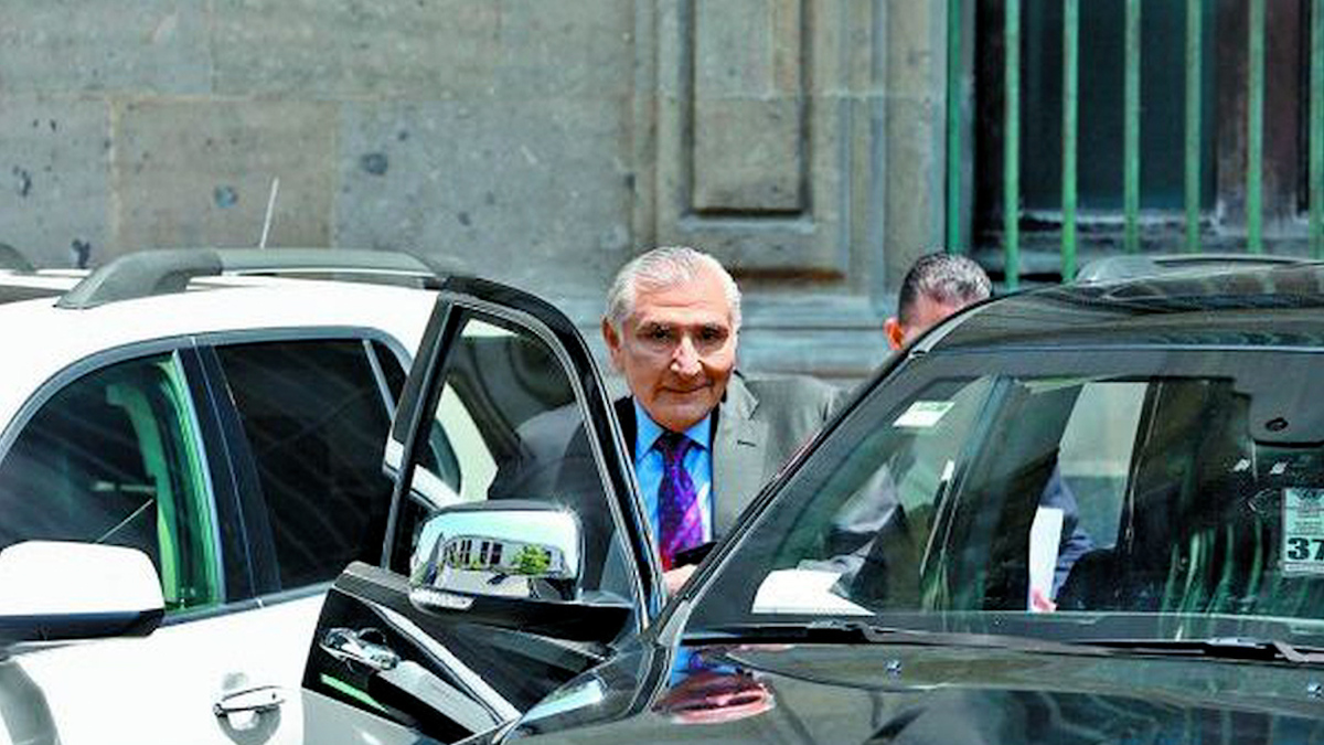 El mandatario destapa a Adán Augusto en consulta rápida
