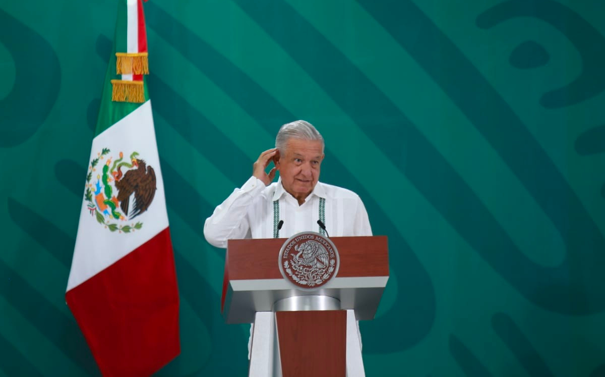 El Presidente durante su conferencia mañanera de hoy desde Isla Mujeres. | Juan Carlos Bautista