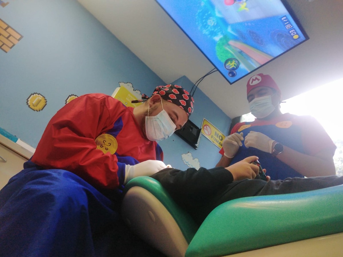 Doctor Ulises, especialista en niños con diversas condiciones (Alejandra Zárate)