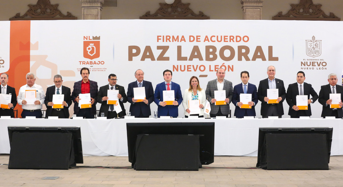 Autoridades impulsan acuerdo de Paz Laboral con cámaras y sindicatos. Foto: Especial