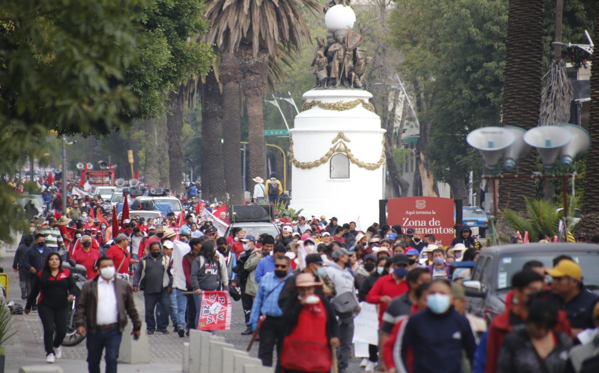 Barbosa Huerta, encabeza la ceremonia conmemorativa al Día Internacional del Trabajo | Andrés Lobato