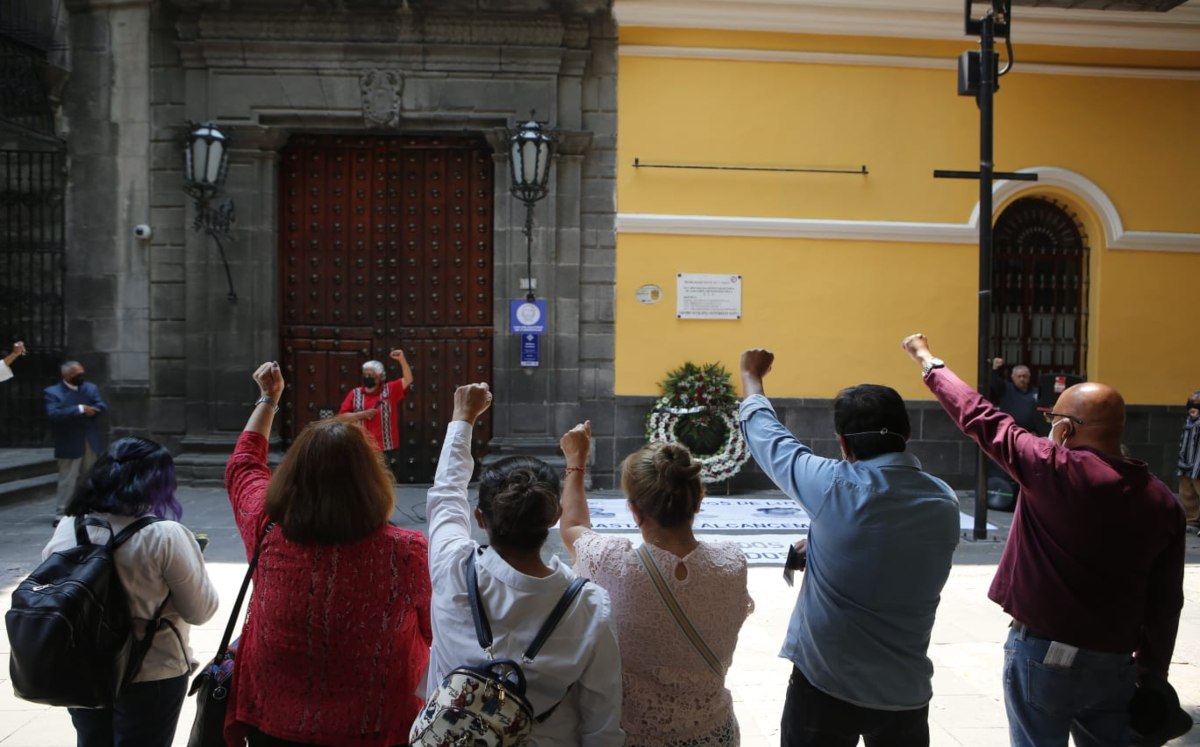 Exigen comisión de la verdad ante asesinatos de estudiantes BUAP en la Guerra Sucia | Andrés Lobato