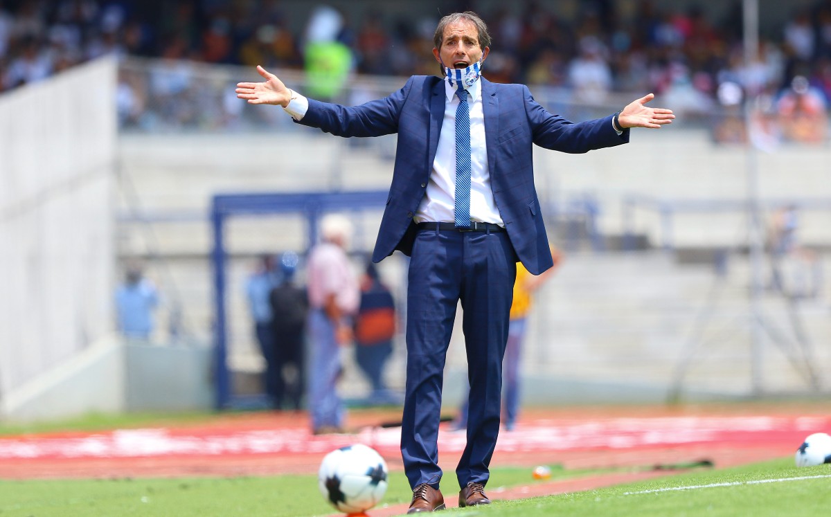 Guillermo Almada, director técnico de Pachuca (Imago7)