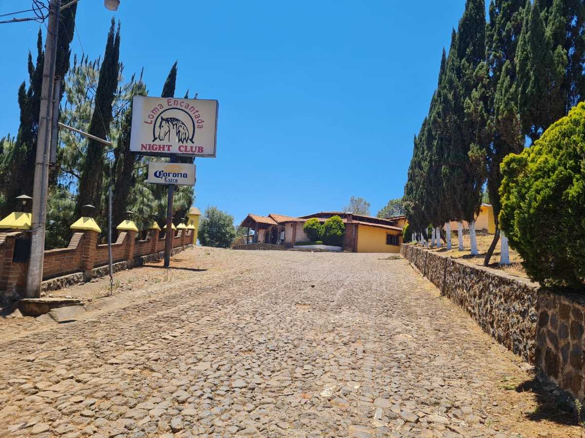 La Fiscalía del Estado de Jalisco aseguró el establecimiento de nombre ‘Night Club Loma Encantada’ (Juan Carlos Munguía)