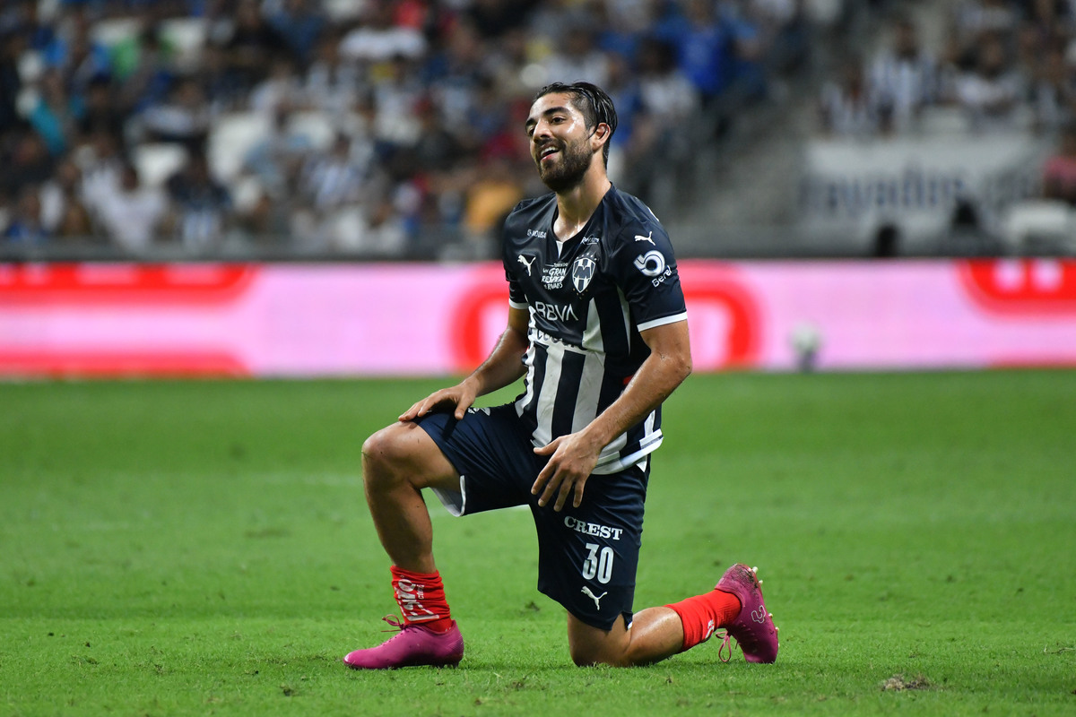 Rodolfo Pizarro vuelve para disputar el repechaje con Rayados (Imago7)