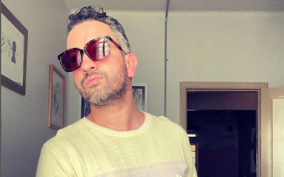El comediante pidió a la alianza reiturar su imagen de la campaña. | @chumeltorres