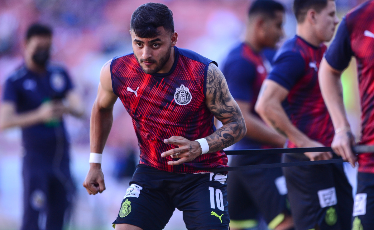 Alexis Vega no cede en negociaciones de renovación con Chivas (Mexsport)