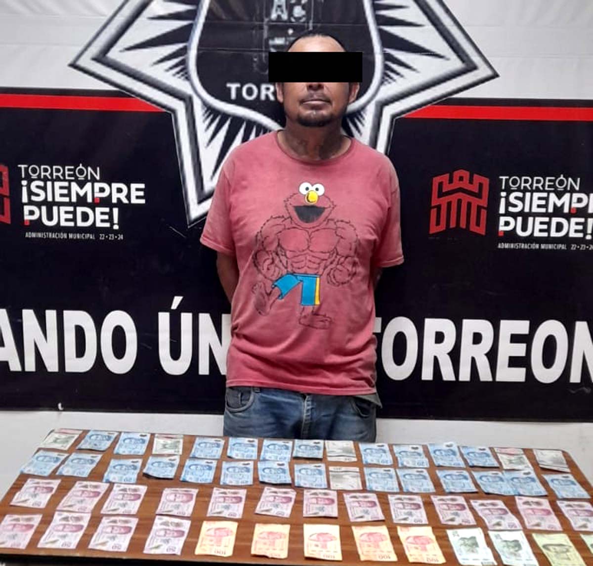 El hombre logró ser detenido por policías. (Especial)