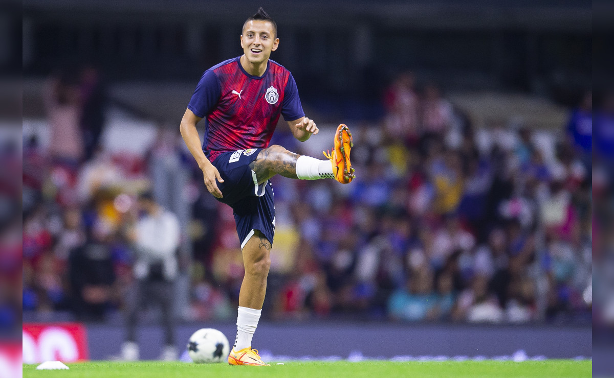 Roberto Alvarado jugador de Chivas (Mexsport)