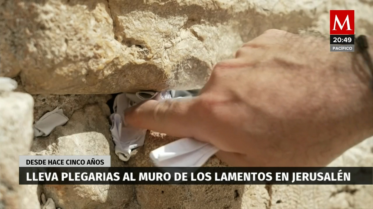Mexicanos llegan al Muro de los Lamentos en Jerusalén