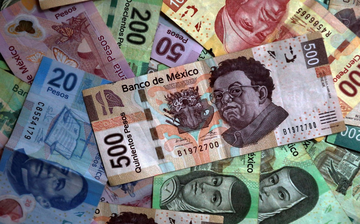 Bolsa mexicana de valores cae ante panorama de tasas de interés de EEUU. (Reuters)