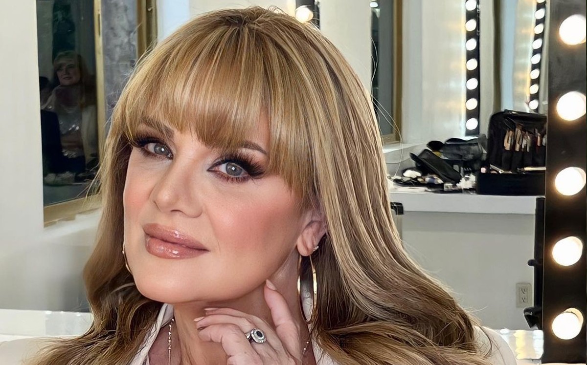 Erika Buenfil dice que lamenta no haberse casado (Instagram).
