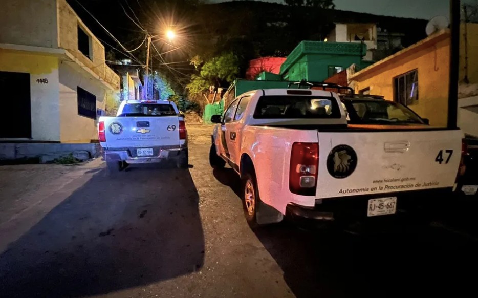 Hallan cuerpo calcinado al norte de Monterrey. Foto: Mayte Villasana.