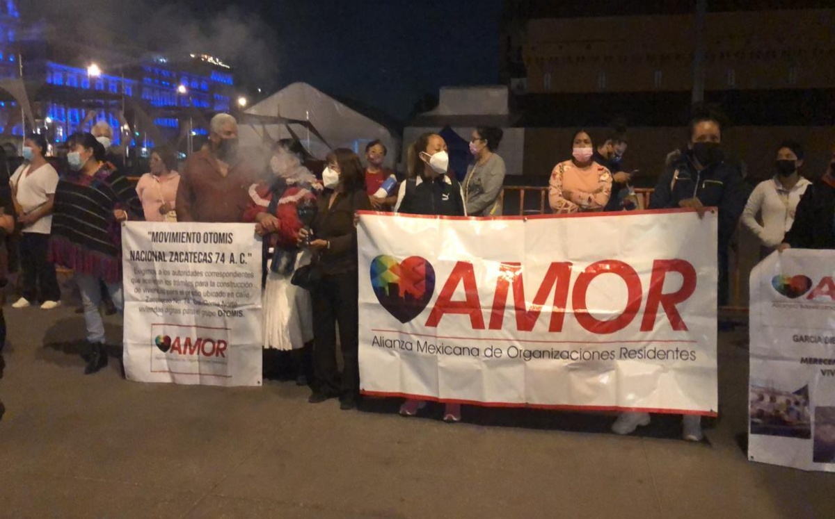 Manifestantes del grupo AMOR | Ramón Ramírez