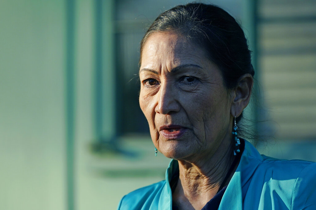 Deb Haaland, secretario del Interior de Estados Unidos. (AP)