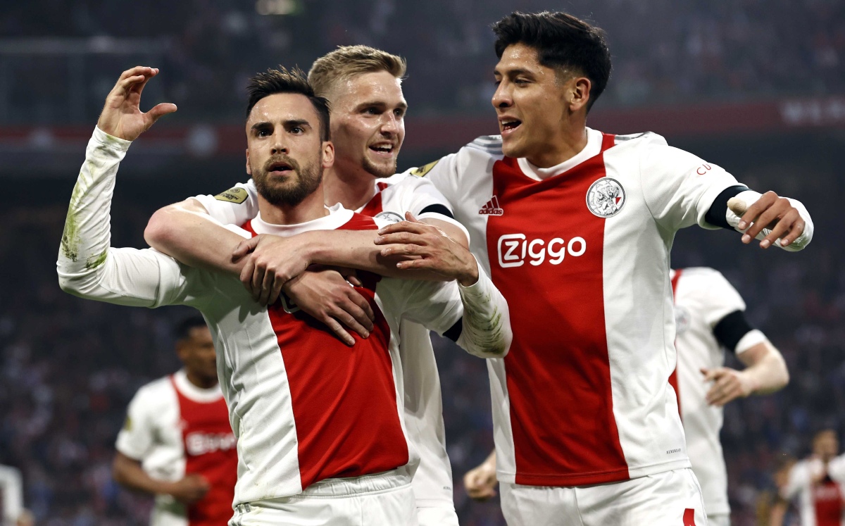 Edson Álvarez anota gol en el título del Ajax en la Eredivisie (EFE)