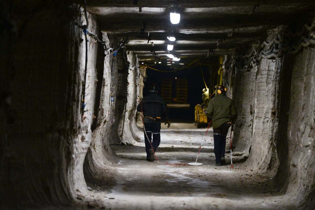 Las industria minera es uno de los sectores más afectados por el mal gobierno en Perú (AFP)