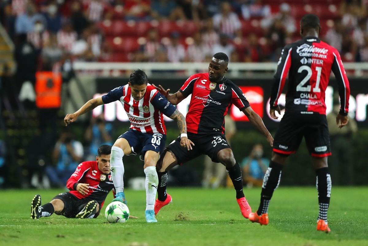 El Clásico Tapatío se siente una vez más. (Mexsports)