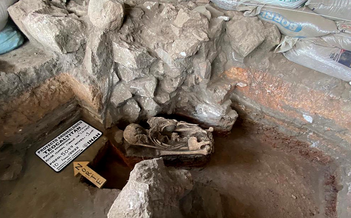 Hallazgo arqueológico en la zona de Teocaltitán. (EFE)