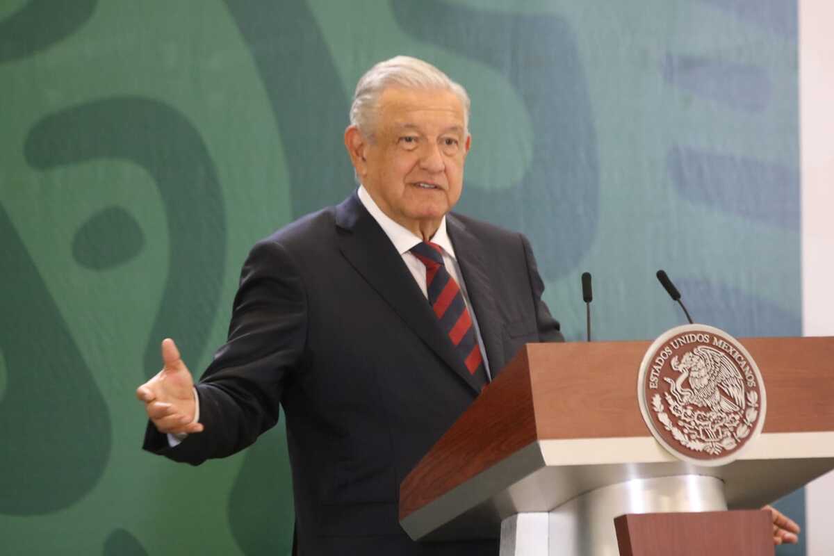 AMLO se reunió con padres de Debanhi | Leonel Rocha