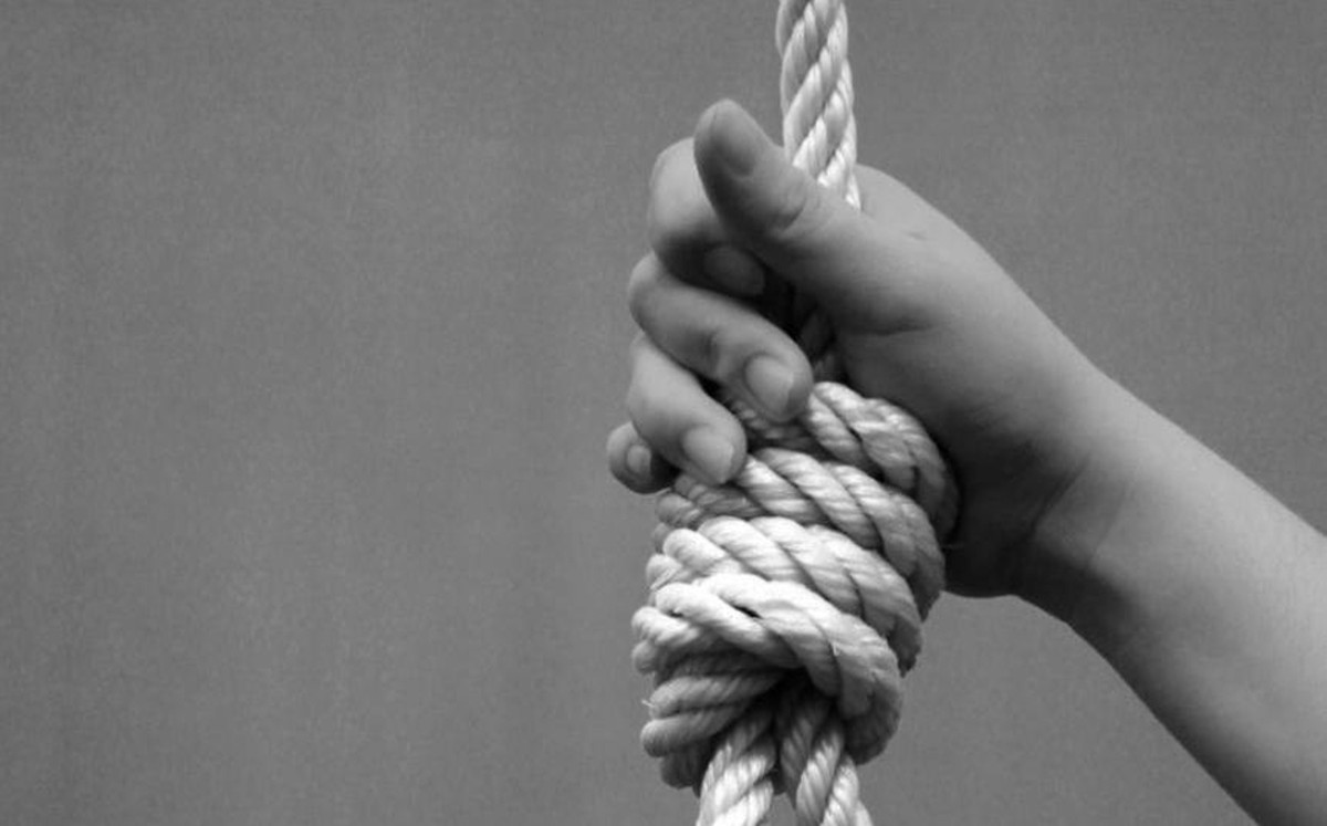 Incrementan suicidios en la zona.