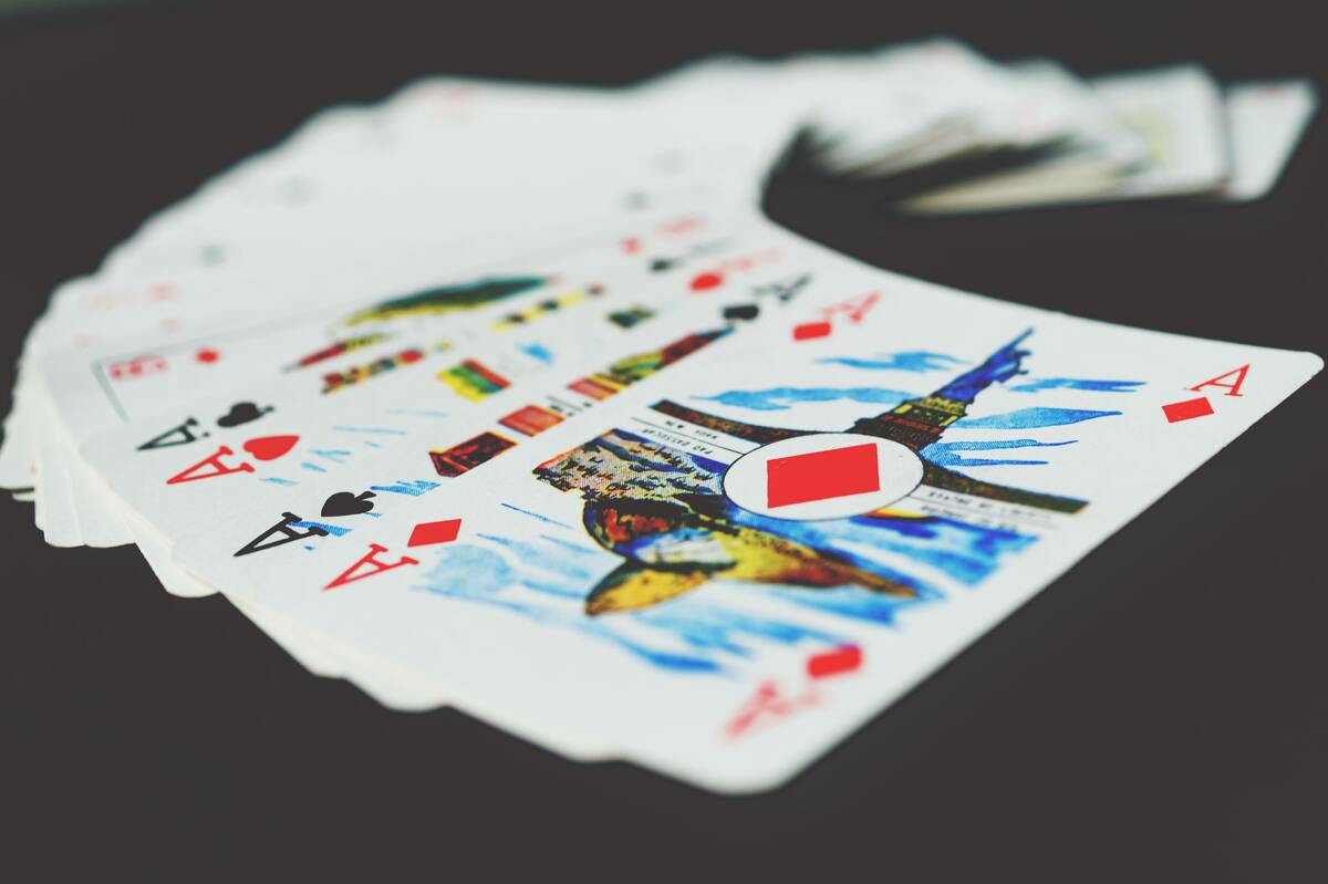 "Las cartas son de los artilugios más pedidos en ´La Casa de la Magia Toluca´"