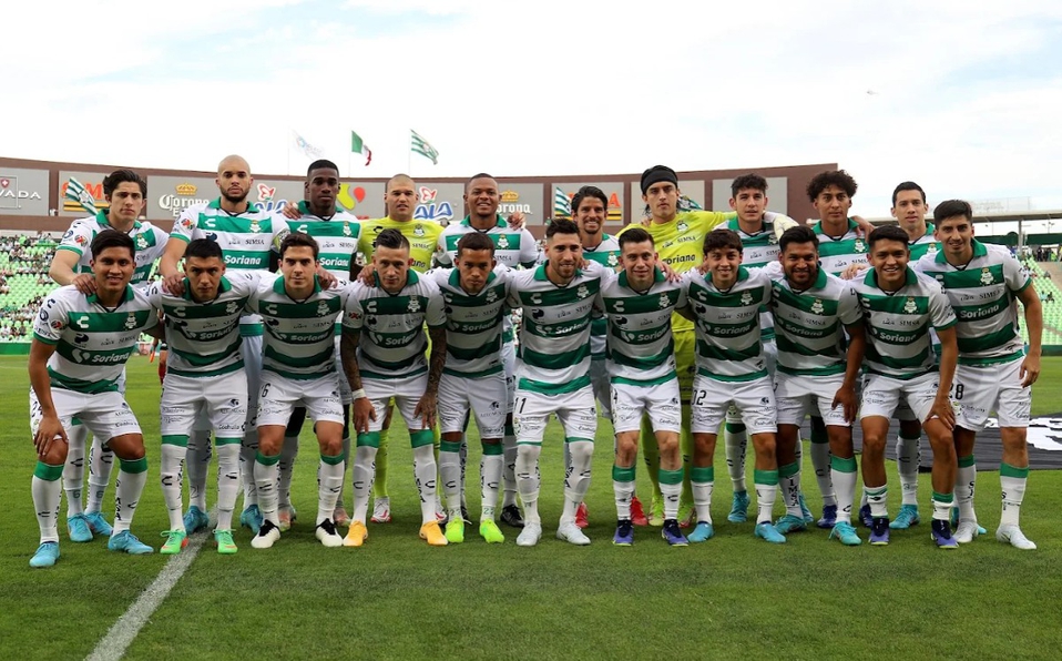Club Santos Laguna ya confirmó uno de los partidos de preparación. (Rolando Riestra)