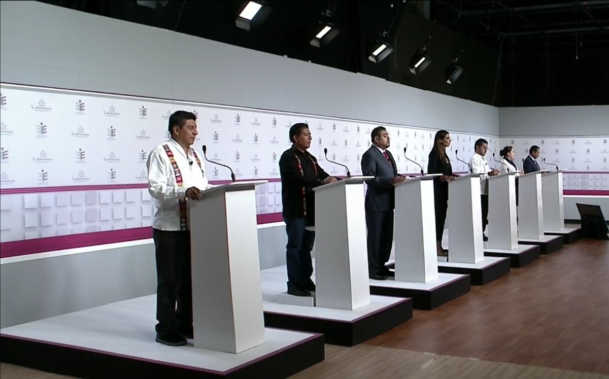 Primer debate de candidatos a la gubernatura de Oaxaca, pocas propuestas y muchas acusaciones. | Captura
