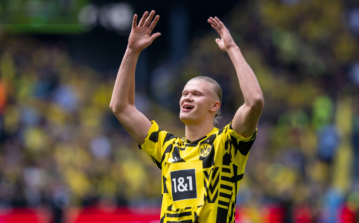 La fiesta de Erling Haaland con la que se despidió del Borussia Dortmund (AP)