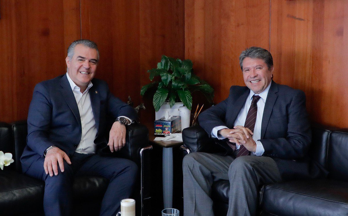 El senador se reunió en privado con Francisco Cervantes, presidente del CCE. |  @RicardoMonrealA
