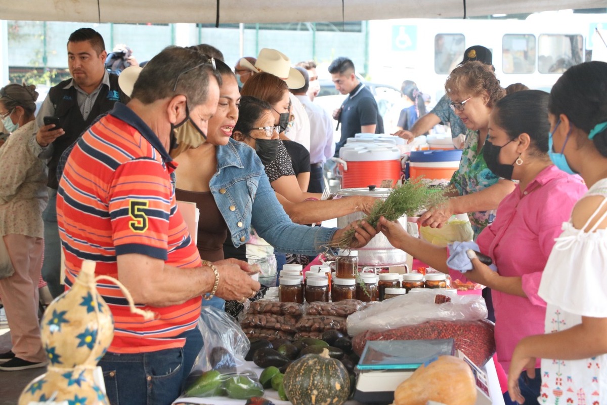 Inicia Agroferia rural en el Pabellón Ciudadano. Foto: Leonel Rocha.