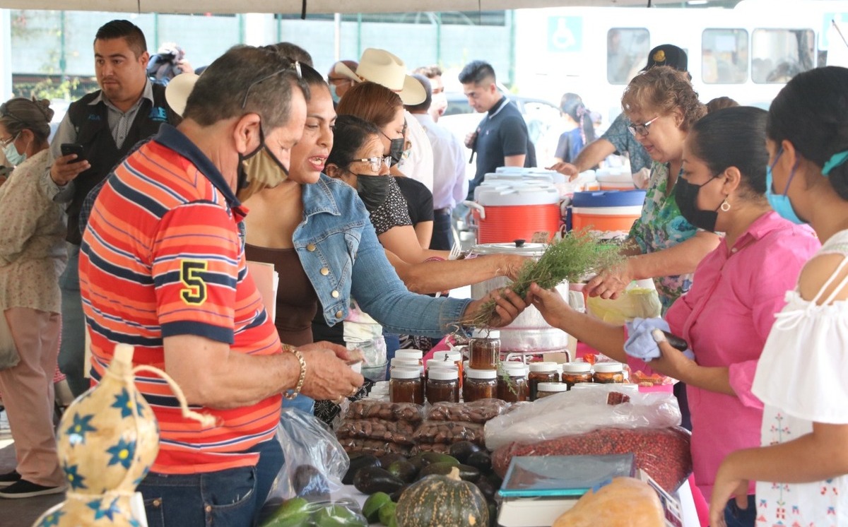 Monterrey Rural Monterrey. Inicia Agroferia rural en el Pabellón Ciudadano- Grupo Milenio