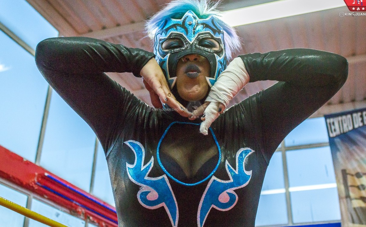 Hera luchadora se salva de la depresión y ansiedad con lucha libre / Juan Guzman