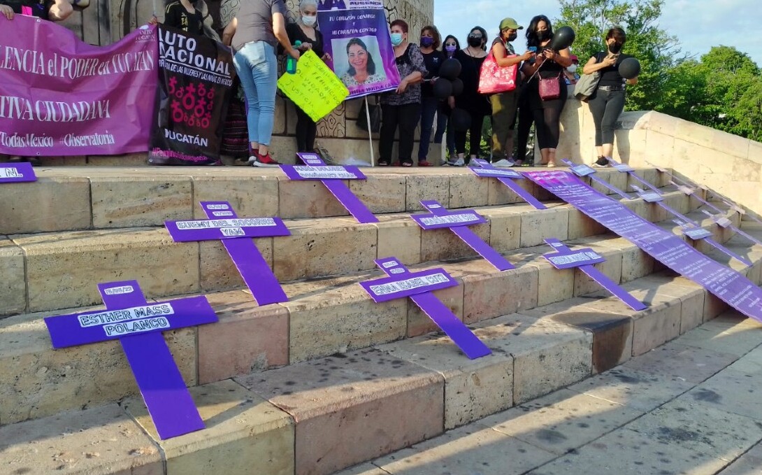 Mérida. Se manifiestan por feminicidios de Yucatán- Grupo Milenio