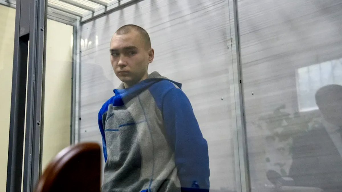 Soldado ruso se declara culpable en el primer juicio por crímenes de guerra en Ucrania