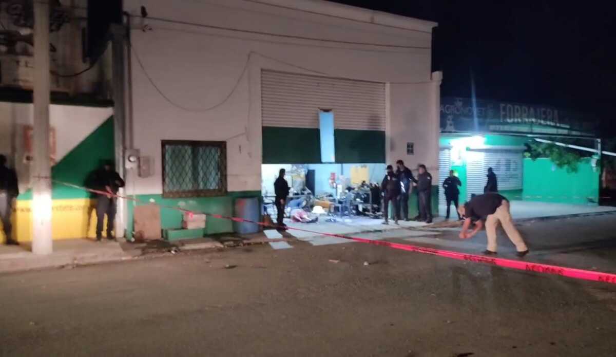 Asesinan a hombre en Cadereyta; deja dos heridos. Foto: Mayte Villasana.