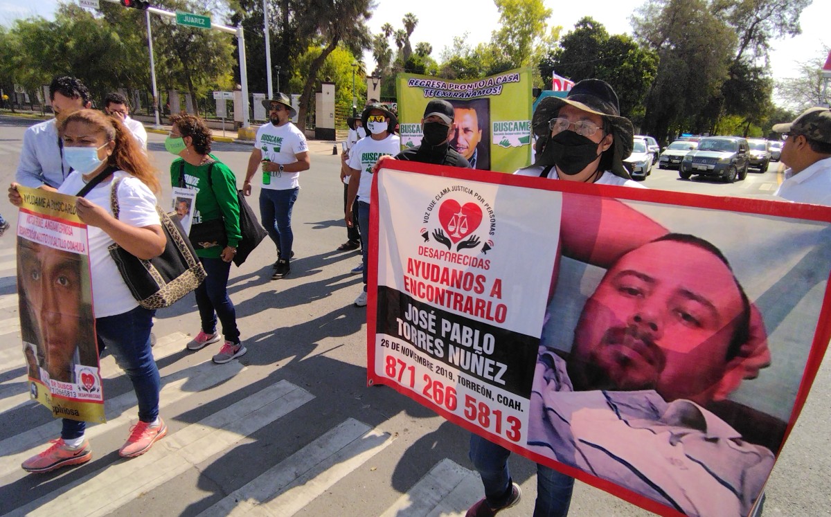 Colectivo Voz que clama justicia por personas desaparecidas. (Manuel Guadarrama)