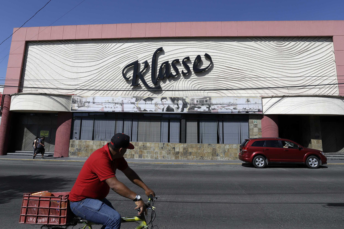 Cubrebocas, opcional en los salones sociales de Puebla | Agencia Enfoque