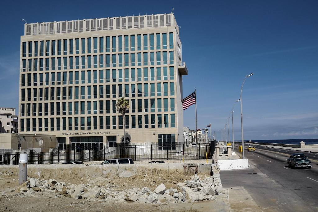 Embajada de Estados Unidos en Cuba frente a las costas de La Habana. (AFP)