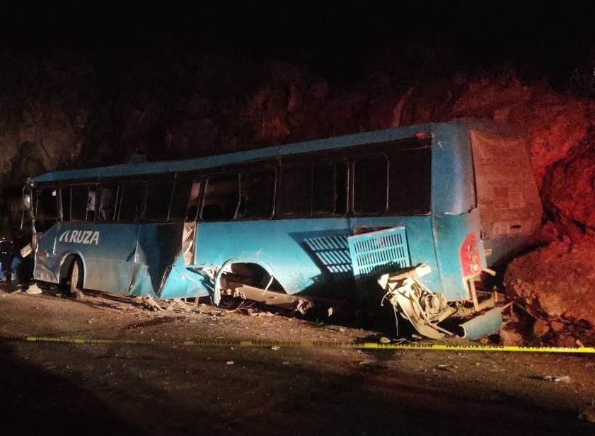 En total 20 personas resultaron lesionadas. (Cortesía)