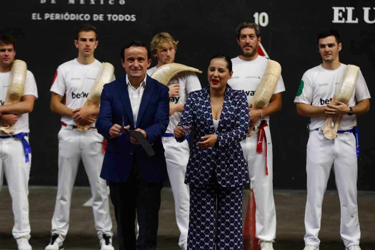 Mikel Arriola y Sandra Cuevas inauguran el regreso de Jai Alai al Frontón México (Araceli López)