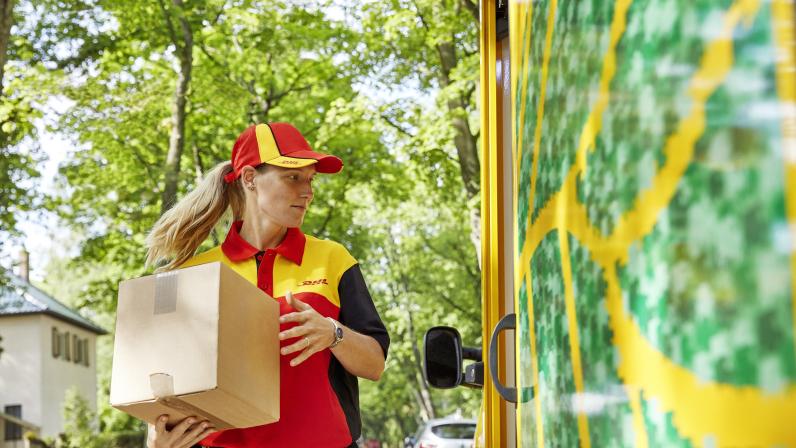 DHL