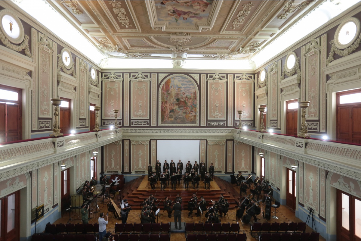 presentación de la orquesta de la Sedena