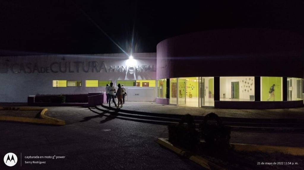 Desalojo preventivo al albergue provisional en Casa de Cultura, En Nanchital |  especial